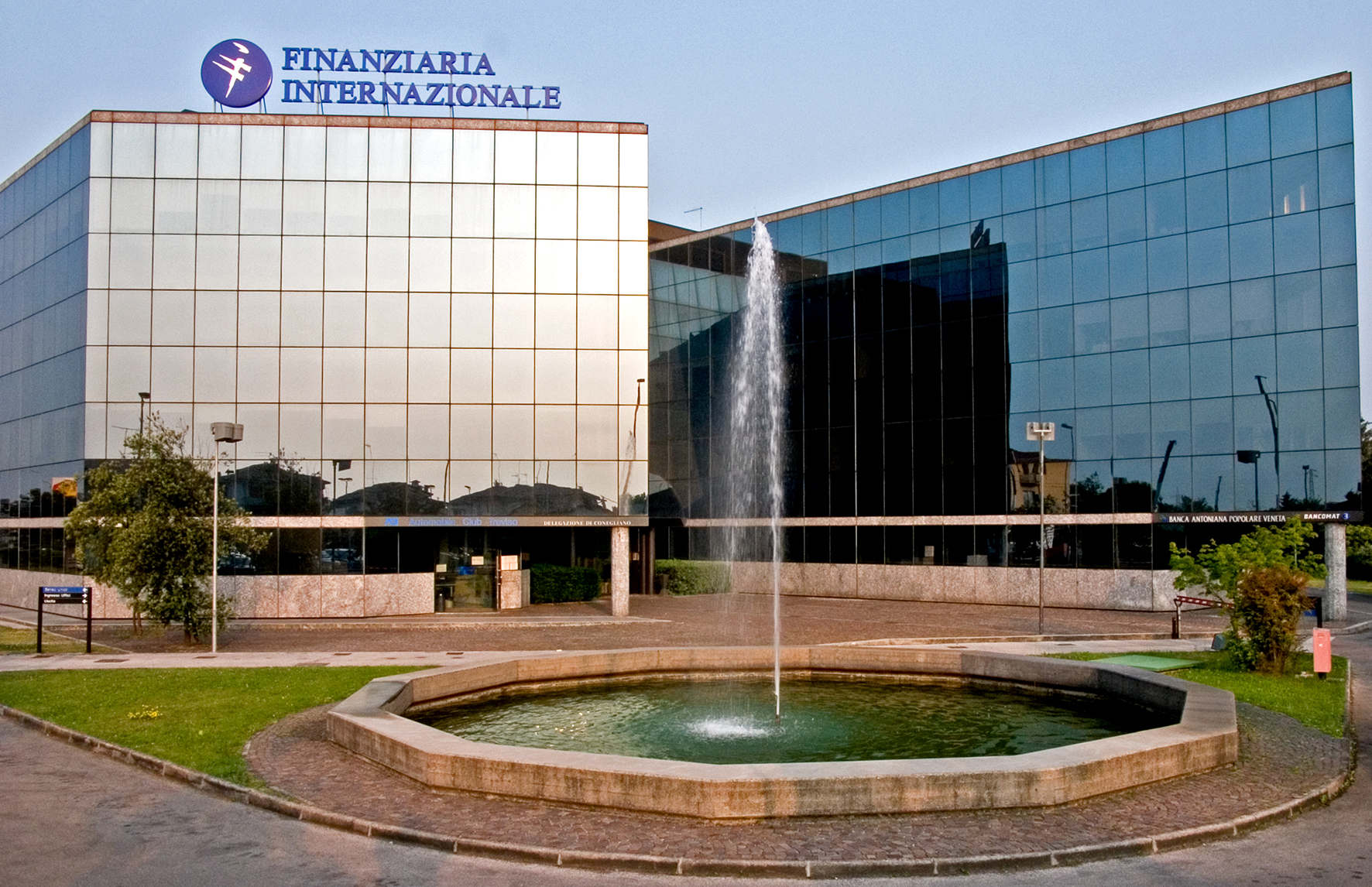 finint - headquarter-conegliano